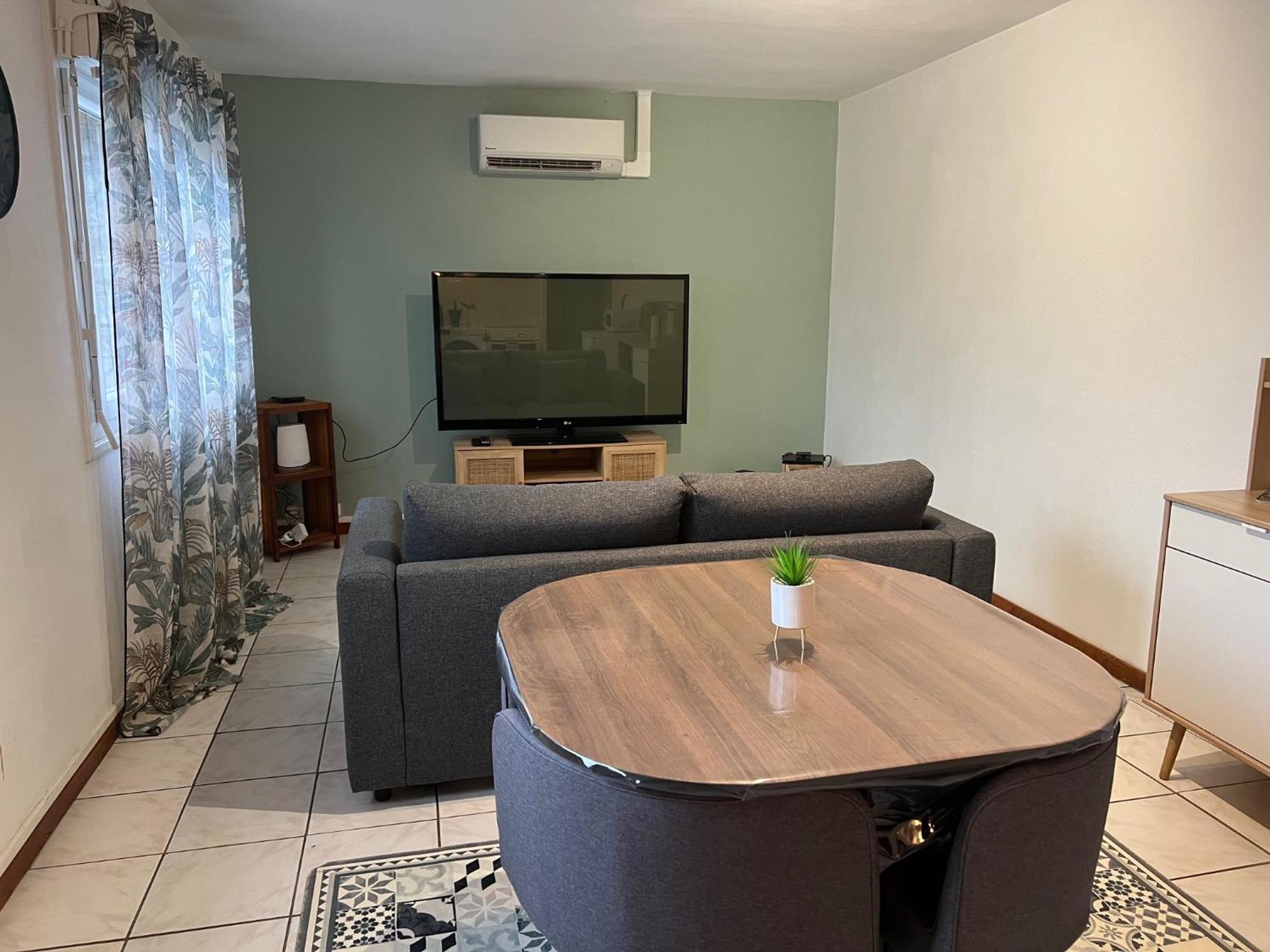 Appartement T2 Cosy Saint-Éloy-les-Mines Exterior foto